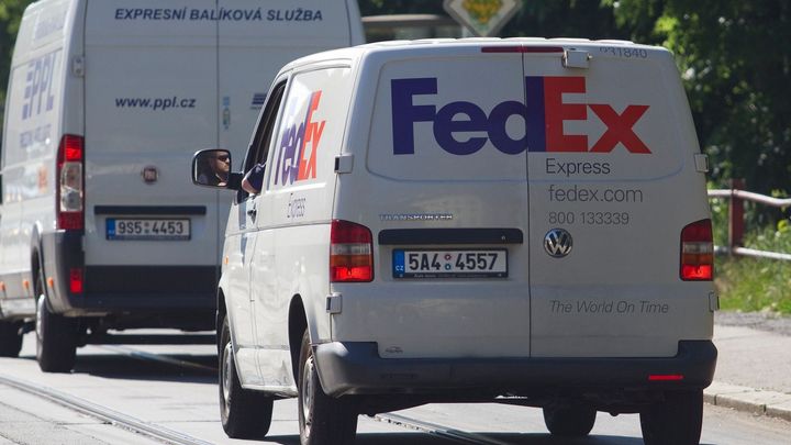 FedEx posílí v Evropě, koupí TNT Express