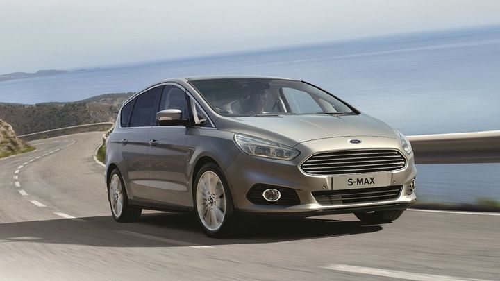 Nové velkoprostorové Fordy jdou na trh. S-Max od 679 790 Kč