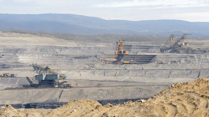 Tripartita se neshodla na prolomení těžebních limitů