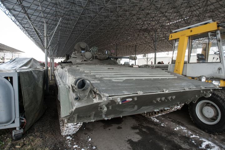 العراق يشتري 100 دبابه T-72 مستعمله مع مدرعات من التشيك  30ad7edc3fec8978ebd246cf9f2d_w720_h480_g69f6636cade611e4a10c0025900fea04