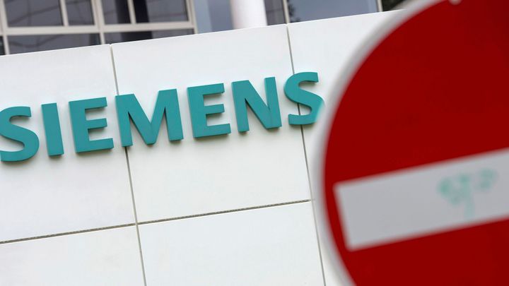 Siemens propustí 7800 lidí. Snižuje náklady o miliardu eur