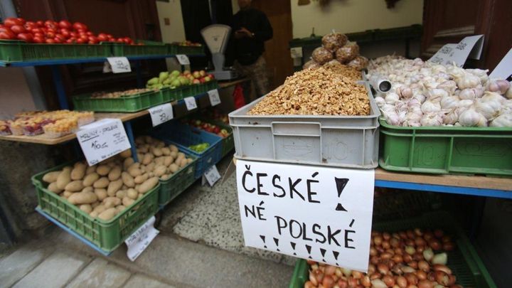 O diskriminaci polských potravin nevím, ujišťuje Jurečka