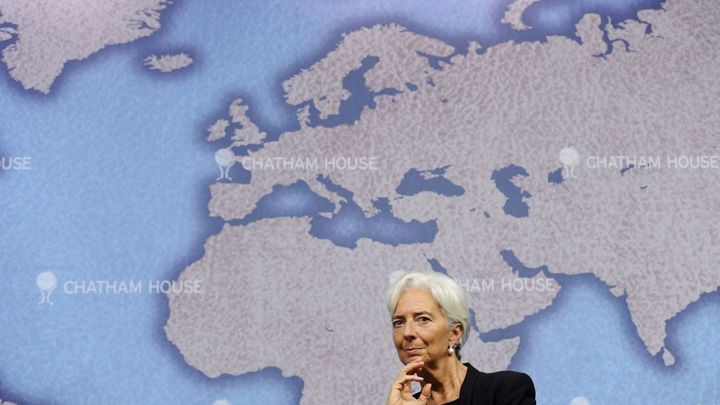 MMF: Růst ve vyspělých ekonomikách sílí, jinde se zpomalí