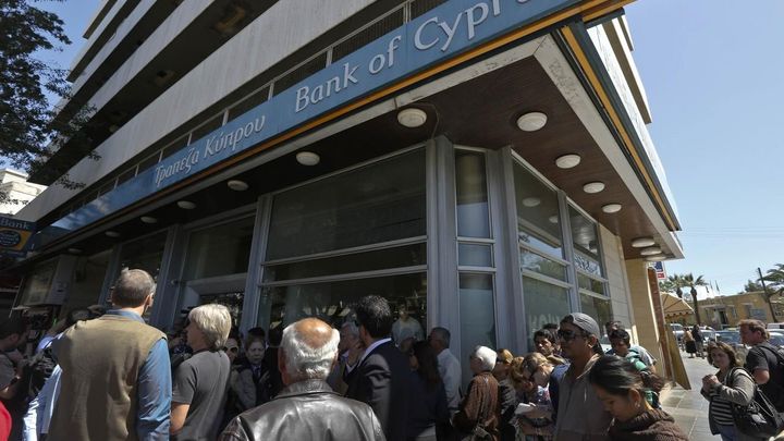 Kypr zruší zbývající omezení pohybu peněz