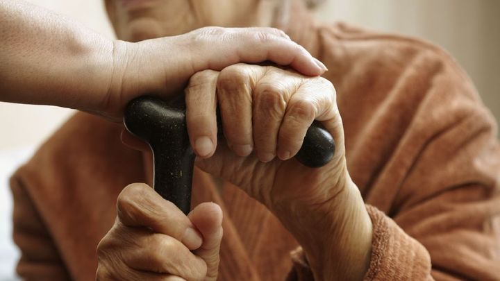 Důchodový věk neporoste rychleji, odmítla vláda návrh EU
