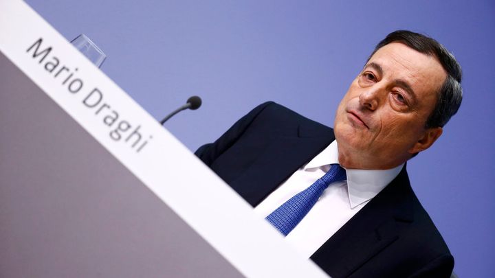 Online: Draghi trhy nezklamal. Akcie rostou, euro padá