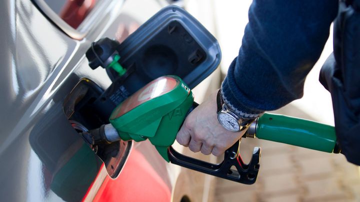 Benzin i nafta zdražily o 50 haléřů. Ceny dál porostou
