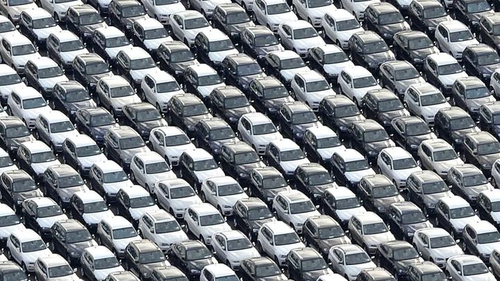 Česká závislost na autech sílí. Hrozí zadření motoru?