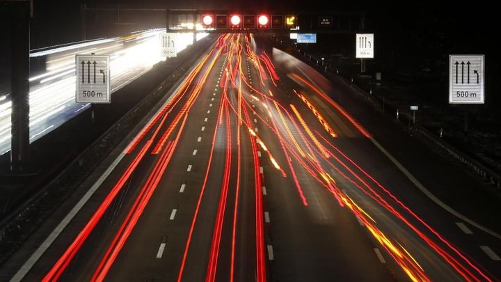Německo rozšíří dálniční mýtné na více nákladních aut