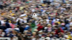 Papež „chodí po vodě“. Odmítá strach z muslimů. Duka by se měl nakazit jeho virem