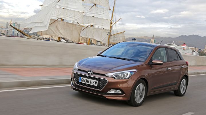 Hyundai i20, velký soupeř fabie, vstupuje na tuzemský trh