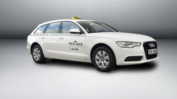 Jančurův Tick Tack Taxi omezuje služby. Krok k expanzi, říká
