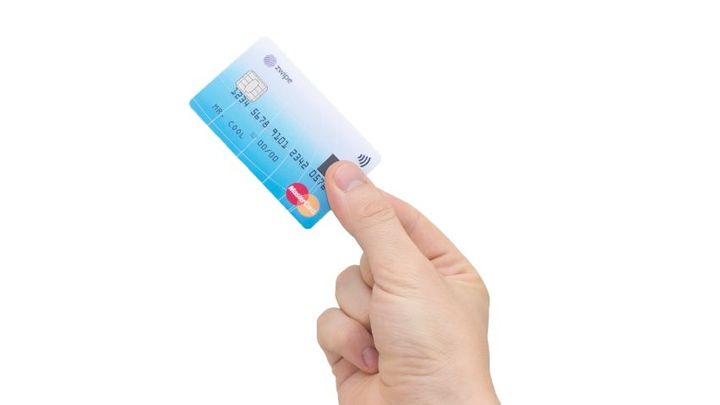 Platební karty rozeznají otisk palce. Přijdou už příští rok