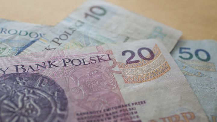 Deflace nemusí být strašákem, ukazuje příklad z Polska