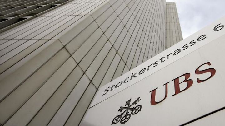Francouzské úřady obvinily banku UBS z daňových podvodů
