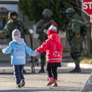 Sáhnete-li nám na rodiny, bude válka, varují Tataři z Krymu