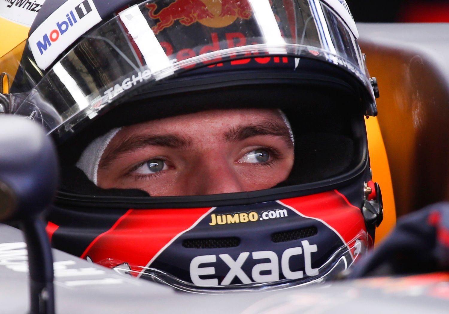 Zabíjejí sport, obvinil Verstappen komisaře formule 1. Fanoušky vyzval, ať na závody nechodí