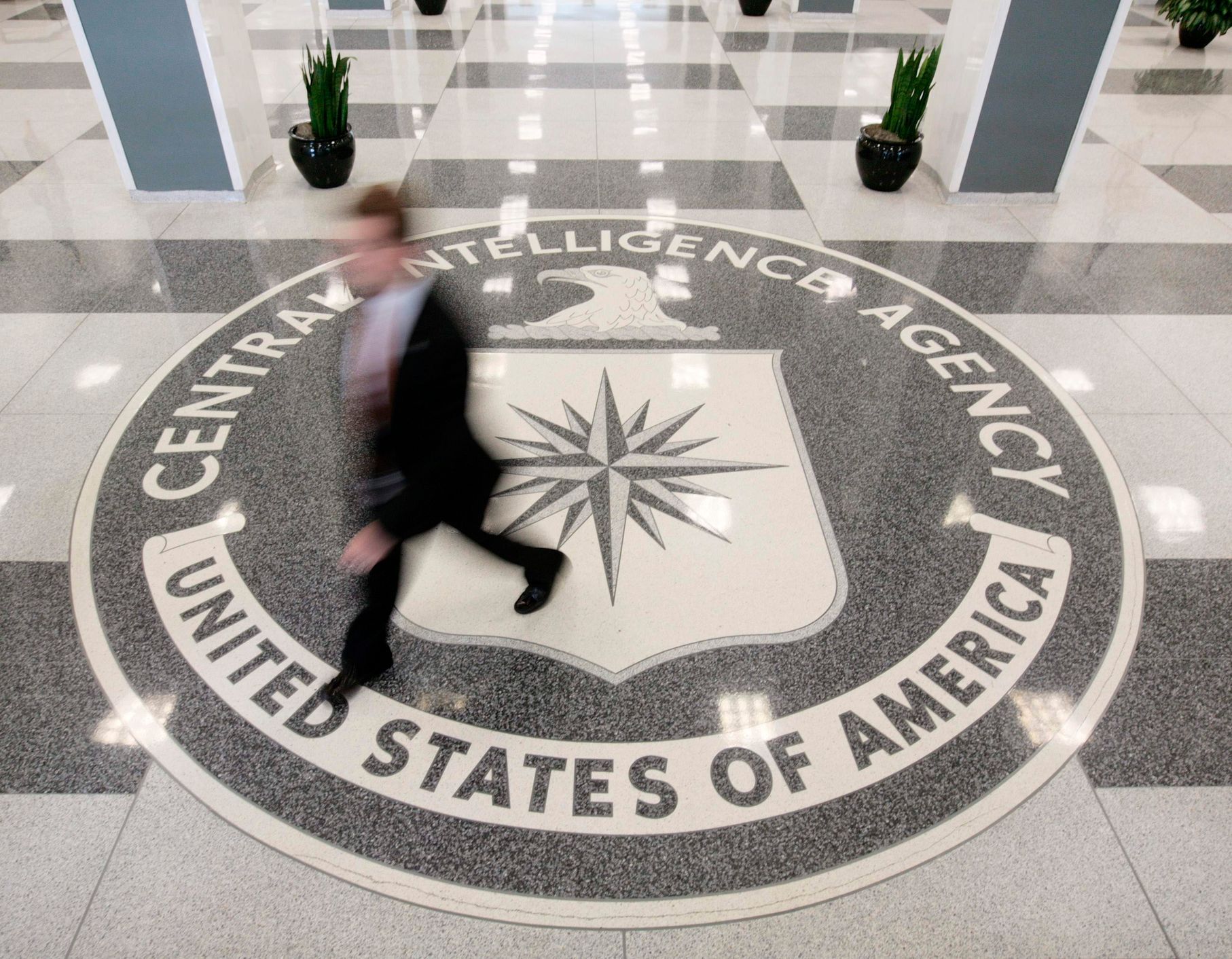 Ve Spojených státech byl zadržen bývalý agent CIA, přechovával tajné informace